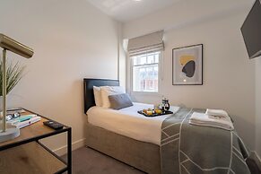 Celador Apartments - Wellington House