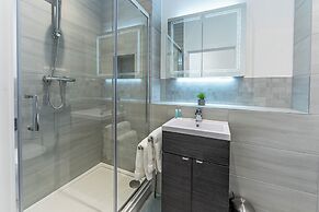 Celador Apartments - Wellington House