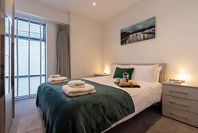 Celador Apartments - Wellington House
