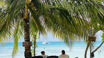 Crown Beach Villas