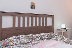 Beautiful 1-bed House in Avola