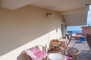 Beautiful 1-bed House in Avola
