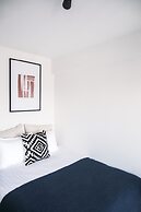 Section L Residence Asakusa East