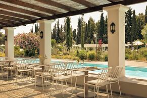 Zeus Eretria Resort