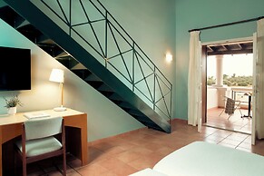 Zeus Eretria Resort