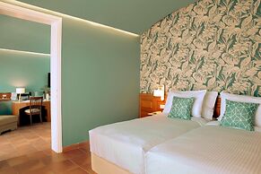 Zeus Eretria Resort