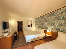 Zeus Eretria Resort