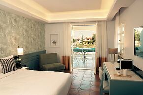 Zeus Eretria Resort