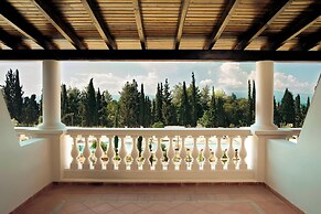 Zeus Eretria Resort