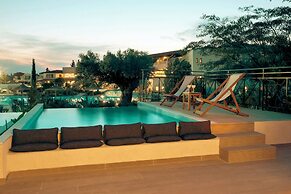 Zeus Eretria Resort