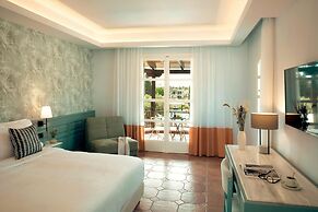 Zeus Eretria Resort