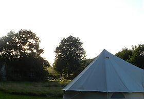 Comfy 4m -bed Bell Tent With Great Views