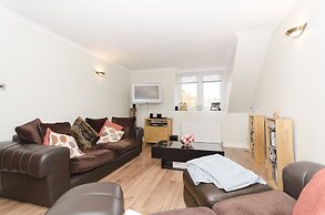 City Apartment With Rural Charm