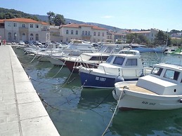 Rab Oasis Retreat - 3 Bedroom Apartment