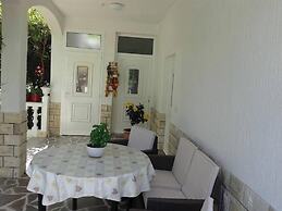 Rab Oasis Retreat - 3 Bedroom Apartment