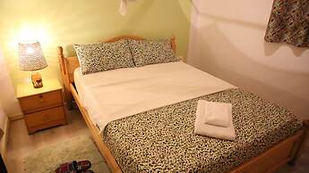 Tea House BnB Apartment