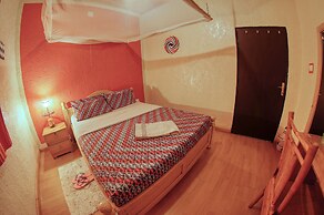 Tea House BnB Apartment