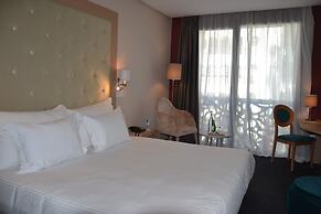 Flower Town Hôtel & Spa