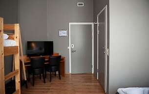 Henriks Hotell