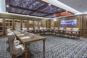 Elysium Green Suites
