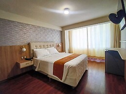 Hotel Plaza by DOT Light