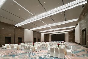 Crowne Plaza Wuhan Optics Valley by IHG