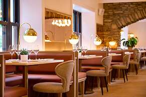 Lansdowne Kenmare