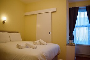 Penn House Hotel