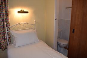 Penn House Hotel