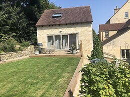 Cotswold Lodge