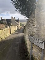 Cotswold Lodge