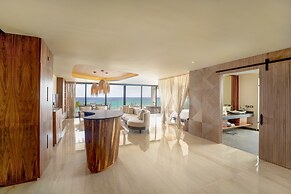 Mvngata Beach Hotel