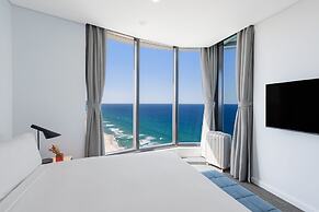 Meriton Suites Surfers Paradise