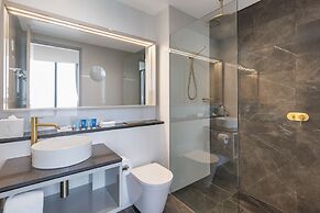Meriton Suites Surfers Paradise