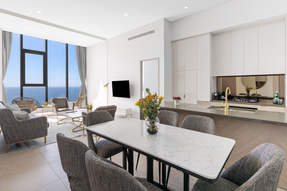 Meriton Suites Surfers Paradise
