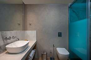 Hyperion City Hotel