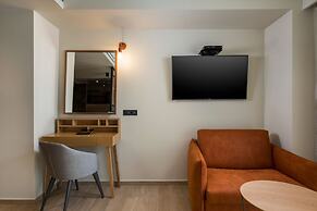 Hyperion City Hotel