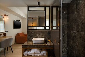 Hyperion City Hotel