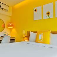 Bloom Hotel Juhu