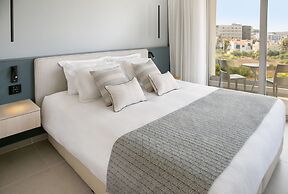 Atlantica Aqua Blue Hotel