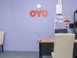 OYO 90180 Gemilang Hotel Kerteh