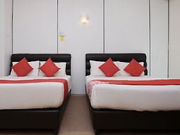 OYO 90180 Gemilang Hotel Kerteh