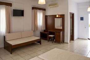 Giannoulaki Resort