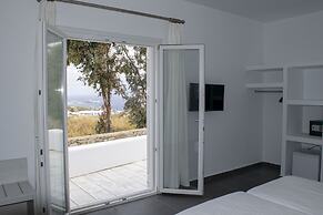 Giannoulaki Resort