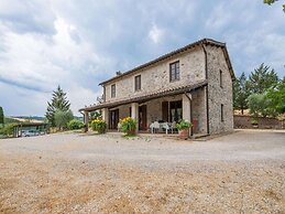 Belvilla by OYO Villa Mulinaccino