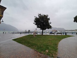 Holiday Home in Clusane Near Lake