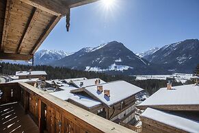 Alpine Chalet With Ski-in Access
