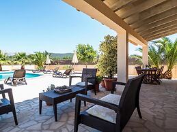 Country House in Campanet With Private Pool