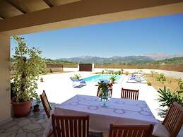 Country House in Campanet With Private Pool