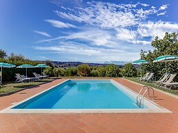 Pet-friendly Space With Pool